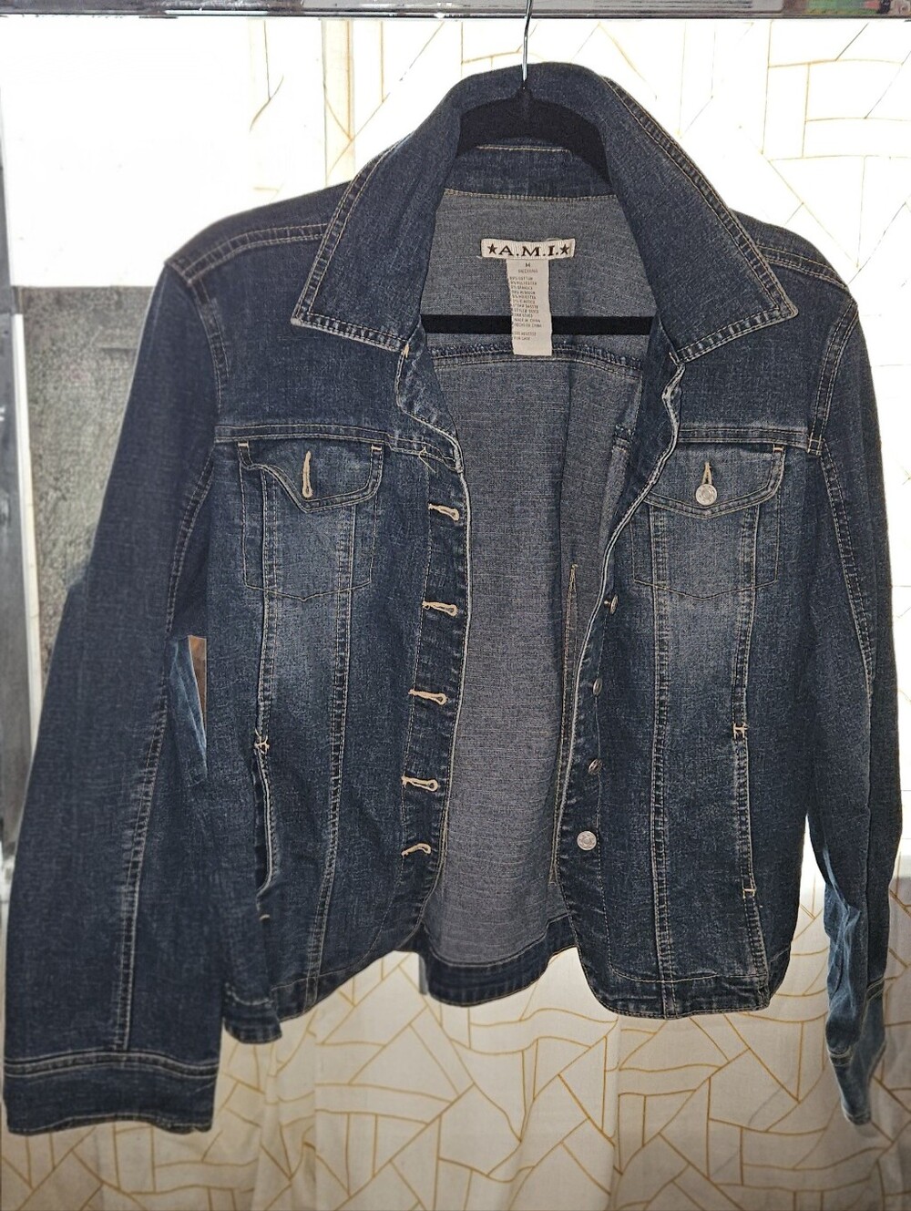 A.M.I. Women's Classic Denim Trucker Jacket - Size Medium